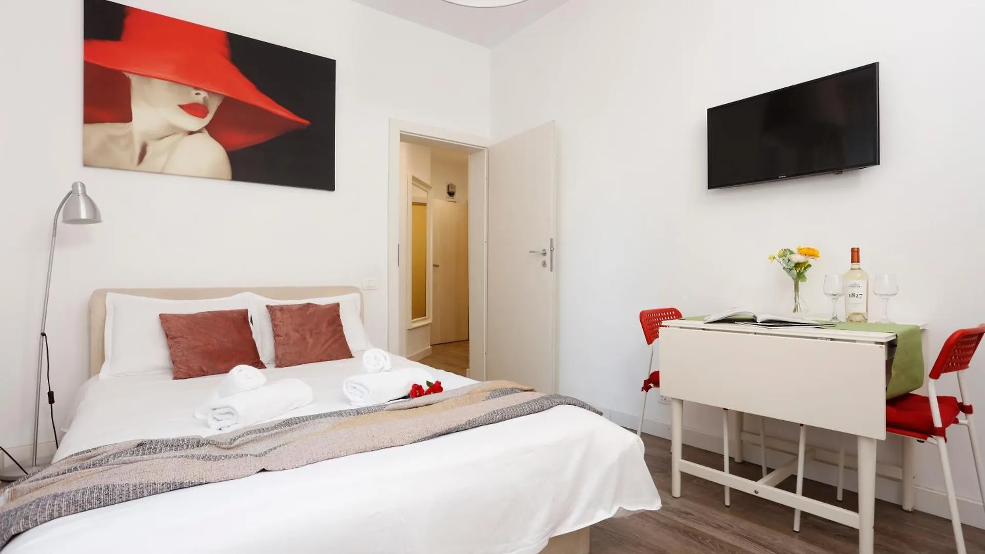 בוקרשט Lovely Victoriei Studio